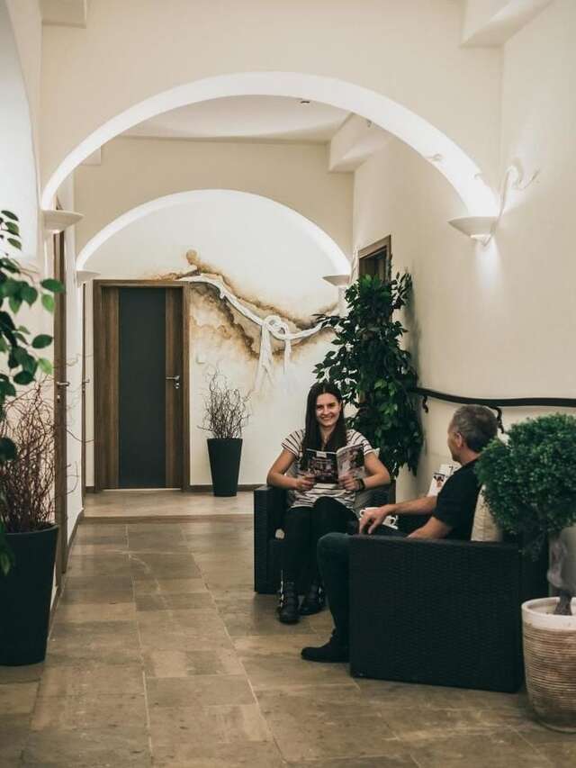 Отель Hotel Restauracja Caspar Еленя-Гура-18